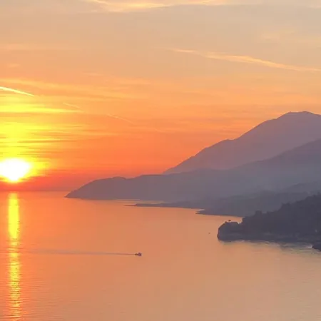 Anassa Szálloda Himara